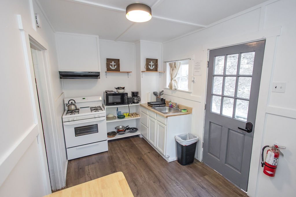 Huntington Lake lodging